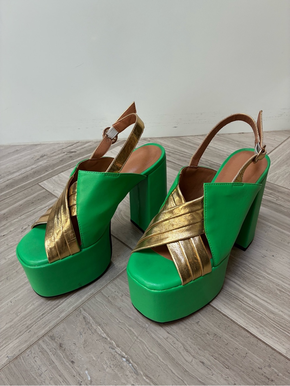 Bright Green and Gold Open Toe Platform Heels with Slingback